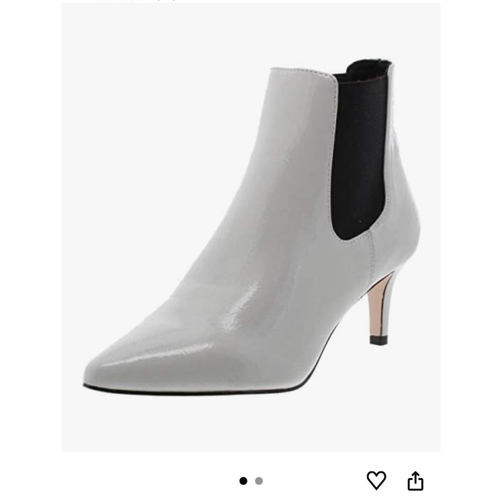 Jessica Simpson Radeline white patent leather kitten heel booties sz 8M